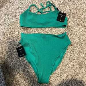 Skatie bikini Monroe and Maddie emerald